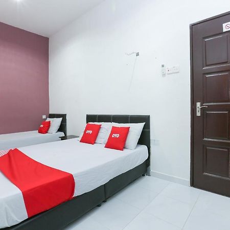 Oyo 90274 Wadi Isfa Inn Kota Bharu Buitenkant foto